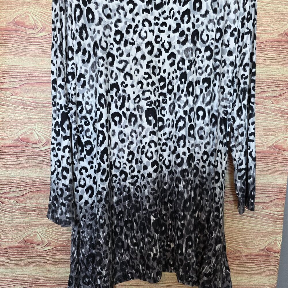 Ruby Rd. Women’s Leopard Ombre Tunic Top – Size Large - Picture 2 of 3